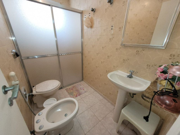 Imagem Apartamento com 2 Quartos à Venda, 97 m² em Pitangueiras - Guarujá