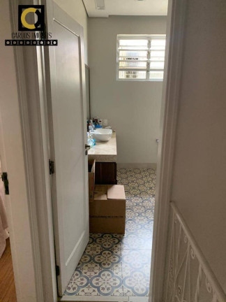 Imagem Casa com 3 Quartos à Venda, em Boqueirão - Santos Imagem Casa com 3 Quartos à Venda, em Boqueirão - Santos