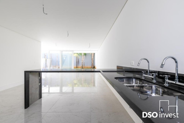 Imagem Casa de Condomínio com 4 Quartos à Venda, em Chácara Santo Antônio (zona Sul) - São Paulo Imagem Casa de Condomínio com 4 Quartos à Venda, em Chácara Santo Antônio (zona Sul) - São Paulo