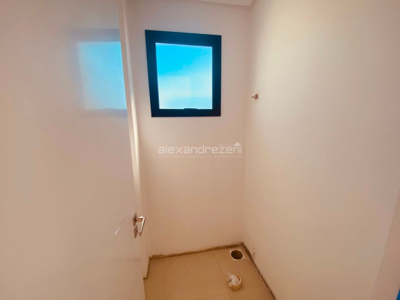 Imagem Cobertura com 2 Quartos à Venda, 140 m² em Bombas - Bombinhas Imagem Cobertura com 2 Quartos à Venda, 140 m² em Bombas - Bombinhas
