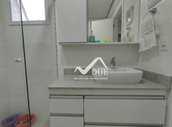 Imagem Apartamento com 2 Quartos à Venda, 85 m² em Marapé - Santos