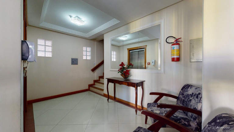 Imagem Apartamento à Venda, 100 m² em Jardim Botânico - Porto Alegre Imagem Apartamento à Venda, 100 m² em Jardim Botânico - Porto Alegre