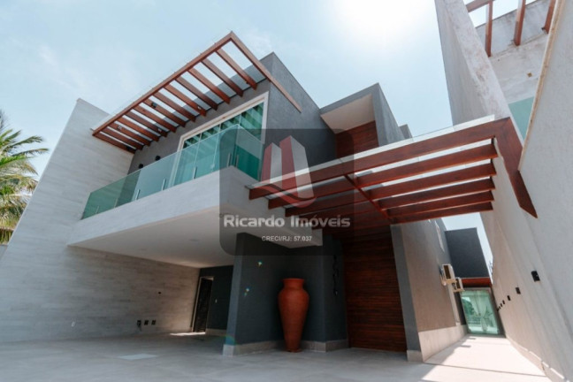 Imóvel com 5 Quartos à Venda, 322 m² em Ogiva - Cabo Frio