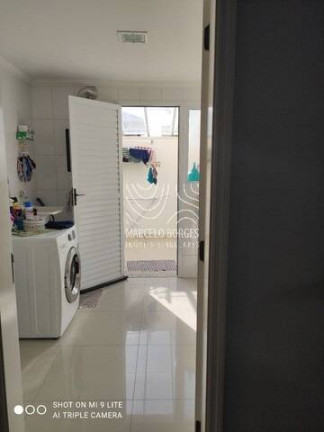 Imagem Casa de Condomínio com 4 Quartos à Venda, 173 m² em Jardim Ermida Ii - Jundiaí