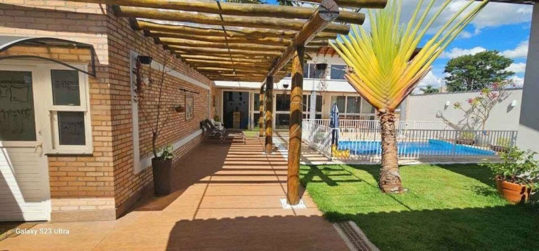 Imagem Sobrado com 4 Quartos à Venda, 300 m² em Jardim Itamaraty - Lençóis Paulista