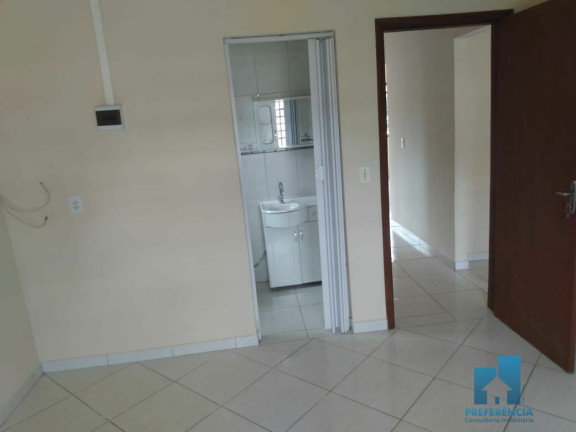 Imagem Imóvel com 2 Quartos à Venda, 1.026 m² em Colônia Dona Luíza - Ponta Grossa