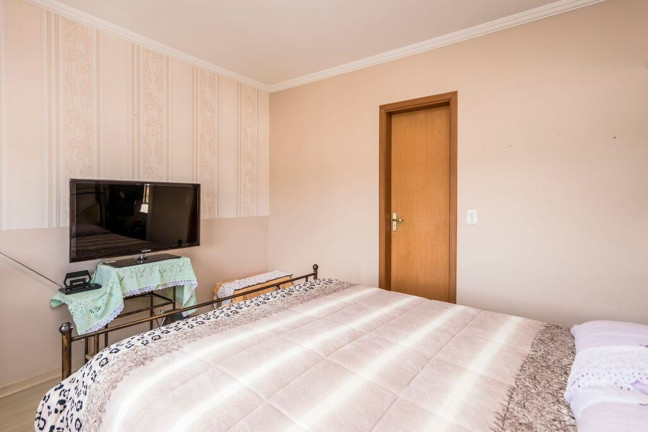 Imagem Imóvel com 3 Quartos à Venda, 80 m² em Jardim Itu - Porto Alegre Imagem Imóvel com 3 Quartos à Venda, 80 m² em Jardim Itu - Porto Alegre