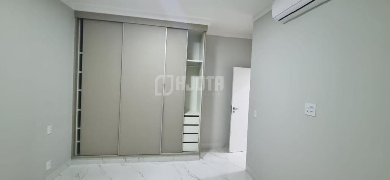 Imagem Casa de Condomínio com 3 Quartos à Venda, 230 m² em Condomínio Vilage La Montagne - São José Do Rio Preto Imagem Casa de Condomínio com 3 Quartos à Venda, 230 m² em Condomínio Vilage La Montagne - São José Do Rio Preto