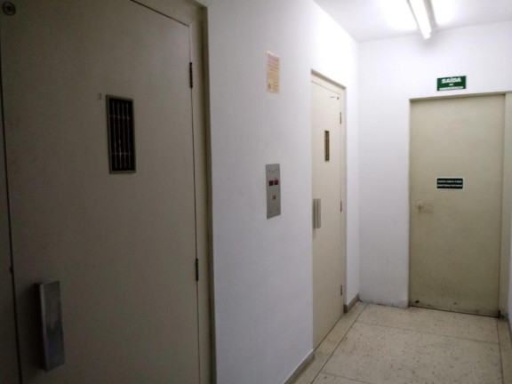 Imagem Kitnet com 1 Quarto à Venda, 28 m² em Santa Efigênia - São Paulo
