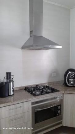 Imagem Casa à Venda, em Jardim Petrópolis - Cotia Imagem Casa à Venda, em Jardim Petrópolis - Cotia