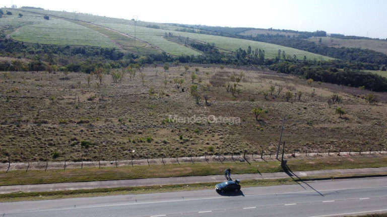 Imagem Imóvel à Venda, 416.000 m² em Melissa - Itu Imagem Imóvel à Venda, 416.000 m² em Melissa - Itu