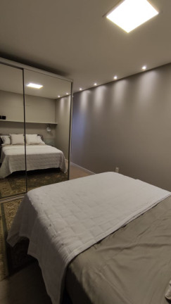 Imagem Apartamento com 4 Quartos à Venda, 137 m² em Centro - Torres