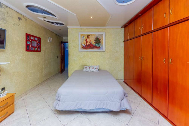 Imagem Casa com 3 Quartos à Venda, 250 m² em Vila Antonieta - São Paulo Imagem Casa com 3 Quartos à Venda, 250 m² em Vila Antonieta - São Paulo