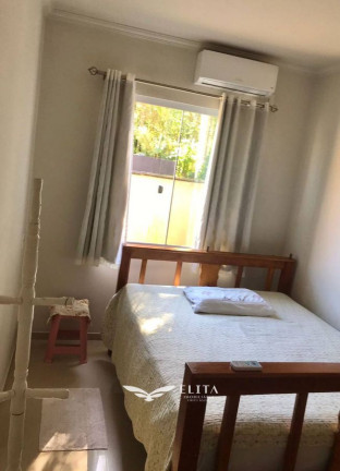 Imagem Casa com 3 Quartos à Venda, 79 m² em Centro - Balneário Piçarras Imagem Casa com 3 Quartos à Venda, 79 m² em Centro - Balneário Piçarras