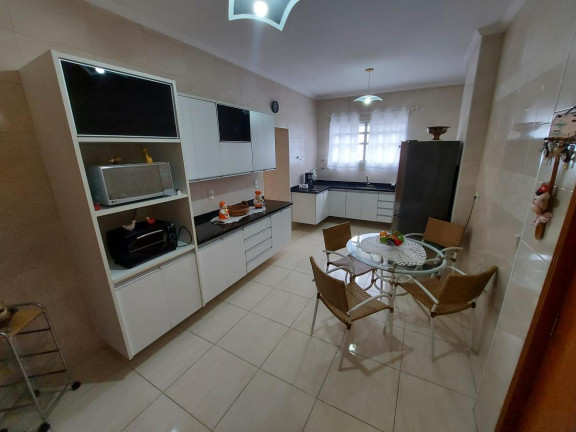 Imagem Imóvel com 5 Quartos para Alugar, 272 m² em Itararé - São Vicente Imagem Imóvel com 5 Quartos para Alugar, 272 m² em Itararé - São Vicente
