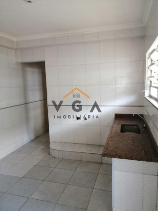 Imagem Casa com 4 Quartos à Venda, 270 m² em Vila Nhocune - São Paulo