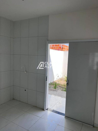 Imagem Casa com 2 Quartos à Venda, 65 m² em Conceição - Feira De Santana