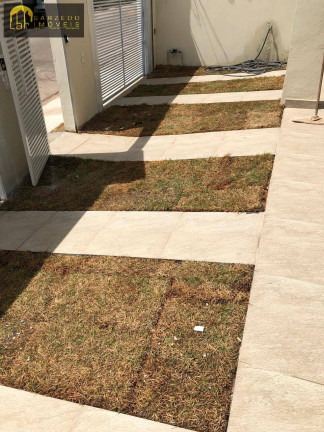 Imagem Casa com 3 Quartos à Venda, em Centro - Sarzedo Imagem Casa com 3 Quartos à Venda, em Centro - Sarzedo