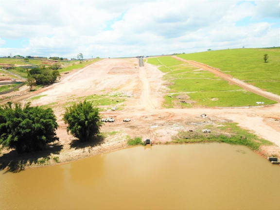Imagem Chácara à Venda, 450 m² em Chácaras Luzitana - Hortolândia Imagem Chácara à Venda, 450 m² em Chácaras Luzitana - Hortolândia