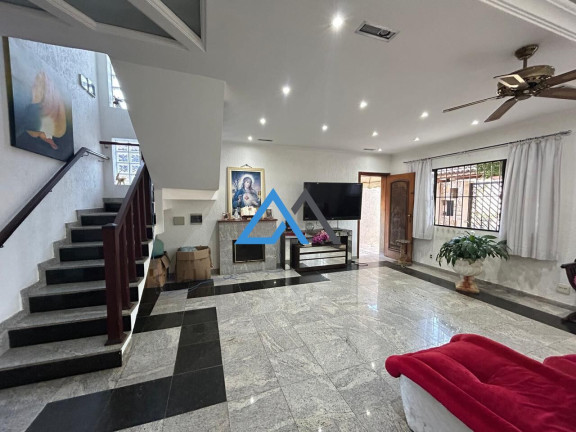 Imagem Casa com 3 Quartos à Venda, 196 m² em Nova Caieiras - Caieiras