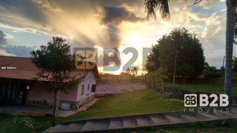 Chácara com 3 Quartos à Venda, 250 m² em Zona Rural - Bofete