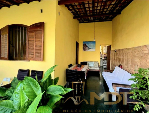 Casa com 2 Quartos à Venda, 100 m² em Copacabana - Belo Horizonte