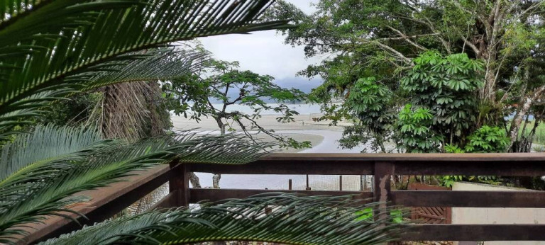 Imagem Casa com 4 Quartos para Alugar, 245 m² em Tabatinga - Caraguatatuba Imagem Casa com 4 Quartos para Alugar, 245 m² em Tabatinga - Caraguatatuba