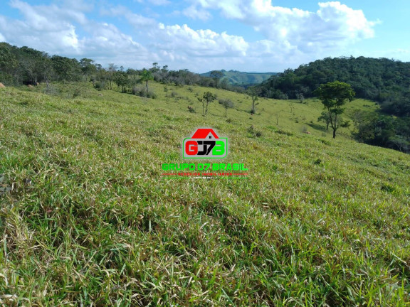 Imagem Chácara à Venda, 15 m² em Paraibuna Imagem Chácara à Venda, 15 m² em Paraibuna