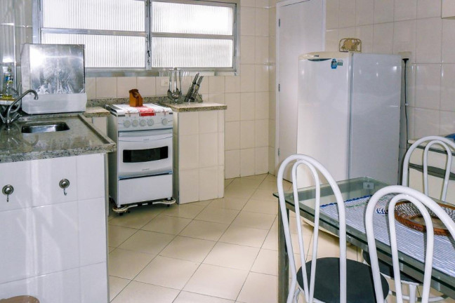 Imagem Apartamento com 3 Quartos à Venda, 130 m² em Pitangueiras - Guarujá