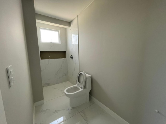 Imagem Apartamento com 4 Quartos à Venda, 260 m² em Meia Praia - Itapema Imagem Apartamento com 4 Quartos à Venda, 260 m² em Meia Praia - Itapema