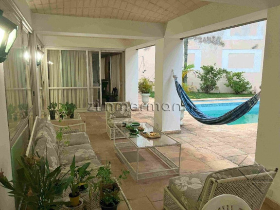 Imagem Casa com 5 Quartos à Venda, 725 m² em Jardim Guedala - São Paulo