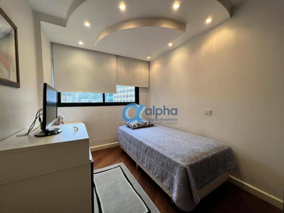 Imagem Apartamento com 3 Quartos à Venda, 135 m² em Centro - Petrópolis Imagem Apartamento com 3 Quartos à Venda, 135 m² em Centro - Petrópolis
