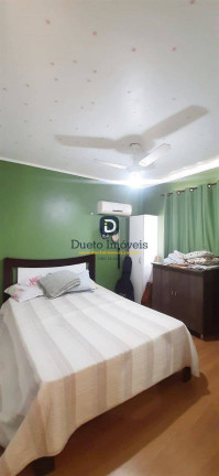 Sobrado com 6 Quartos à Venda, 294 m² em Camobi - Santa Maria