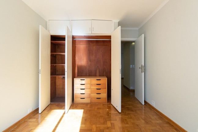 Imagem Apartamento com 2 Quartos à Venda, 101 m² em Moema - São Paulo