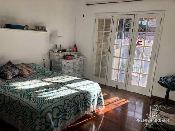 Imagem Casa com 3 Quartos à Venda, 117 m² em Granja Guarani - Teresópolis Imagem Casa com 3 Quartos à Venda, 117 m² em Granja Guarani - Teresópolis