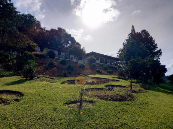 Imagem Casa com 5 Quartos à Venda, 733 m² em Iucas - Teresópolis Imagem Casa com 5 Quartos à Venda, 733 m² em Iucas - Teresópolis