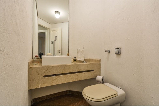 Imagem Imóvel com 4 Quartos à Venda,  em Moema - São Paulo