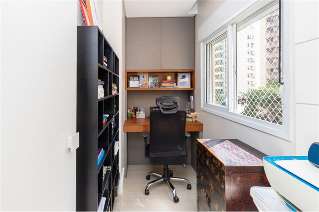 Imagem Apartamento com 3 Quartos à Venda, 187 m² em Moema - São Paulo