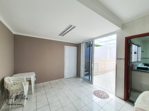Imagem Casa com 3 Quartos à Venda, 250 m² em Vila Rezende - Piracicaba Imagem Casa com 3 Quartos à Venda, 250 m² em Vila Rezende - Piracicaba