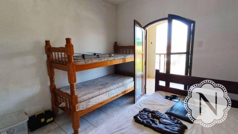 Imagem Sobrado com 4 Quartos para Alugar, 253 m² em Savoy - Itanhaém