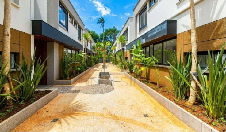 Imóvel com 4 Quartos à Venda, 450 m² em Alto Da Boa Vista - São Paulo