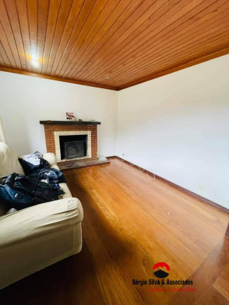 Imagem Casa com 2 Quartos à Venda, 285 m² em Campos Do Jordão Imagem Casa com 2 Quartos à Venda, 285 m² em Campos Do Jordão