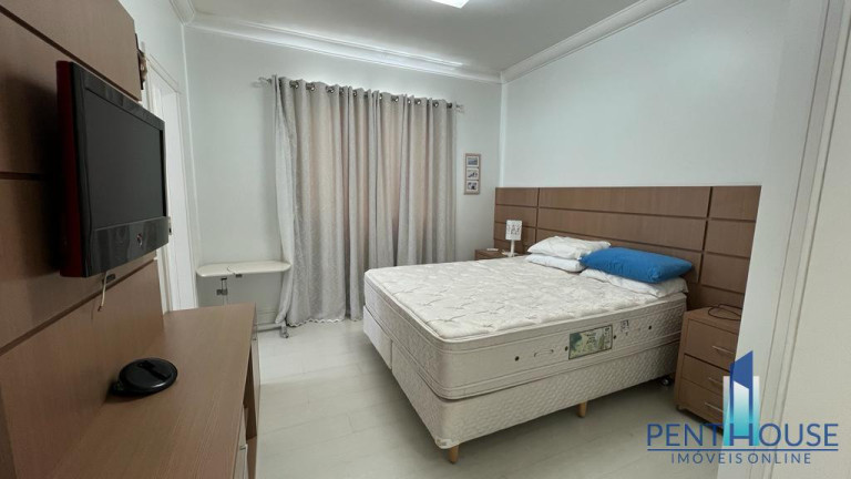 Imagem Apartamento com 3 Quartos à Venda, 135 m² em Centro - Balneário Camboriú Imagem Apartamento com 3 Quartos à Venda, 135 m² em Centro - Balneário Camboriú