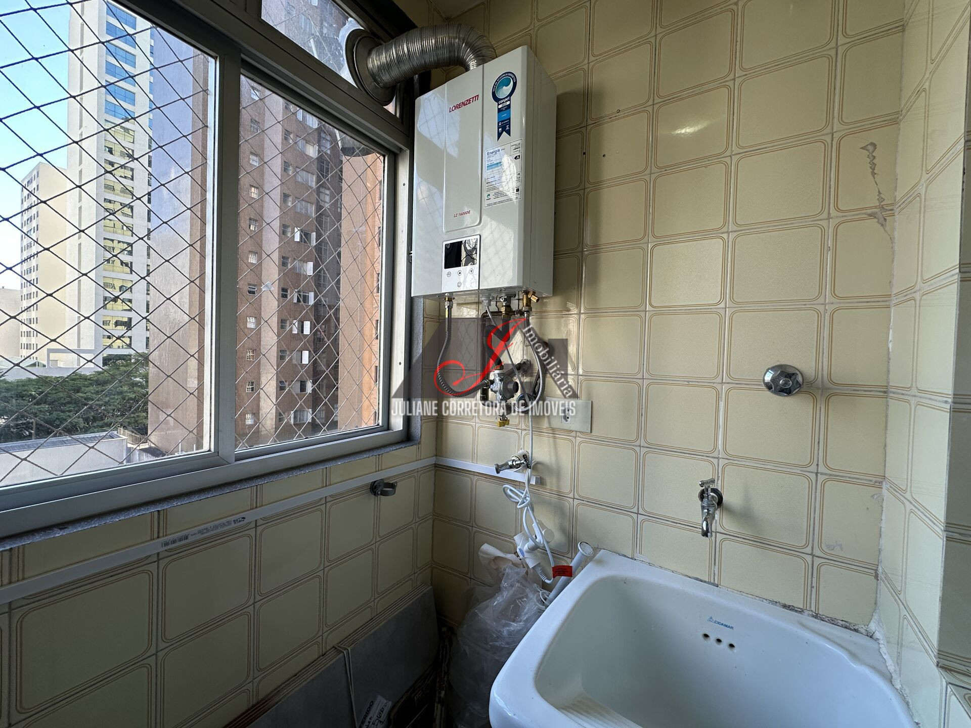 Imagem Apartamento com 1 Quarto à Venda, 39 m² em Bigorrilho - Curitiba