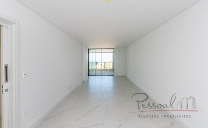 Imagem Apartamento com 3 Quartos à Venda, 205 m² em Balneário Santa Clara - Itajaí