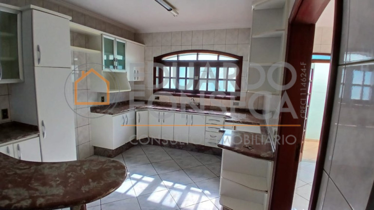 Imagem Casa com 3 Quartos para Alugar, 213 m² em Cidade Jardim - Louveira