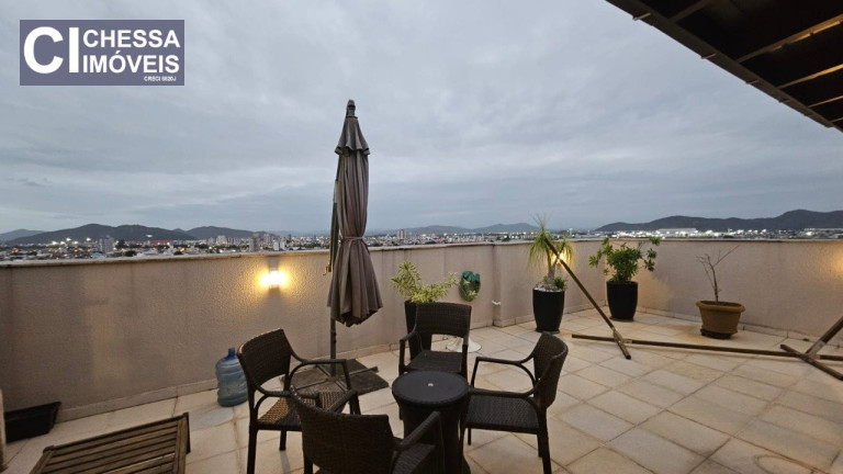 Imagem Apartamento com 3 Quartos à Venda, 219 m² em São João - Itajaí Imagem Apartamento com 3 Quartos à Venda, 219 m² em São João - Itajaí