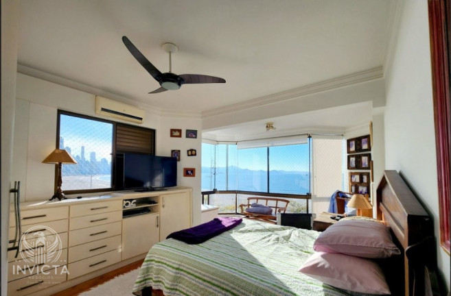 Imagem Apartamento com 3 Quartos à Venda, 198 m² em Centro - Balneário Camboriú Imagem Apartamento com 3 Quartos à Venda, 198 m² em Centro - Balneário Camboriú