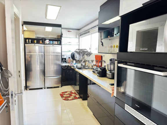 Imagem Casa com 7 Quartos à Venda, 850 m² em Barra Da Tijuca - Rio De Janeiro Imagem Casa com 7 Quartos à Venda, 850 m² em Barra Da Tijuca - Rio De Janeiro