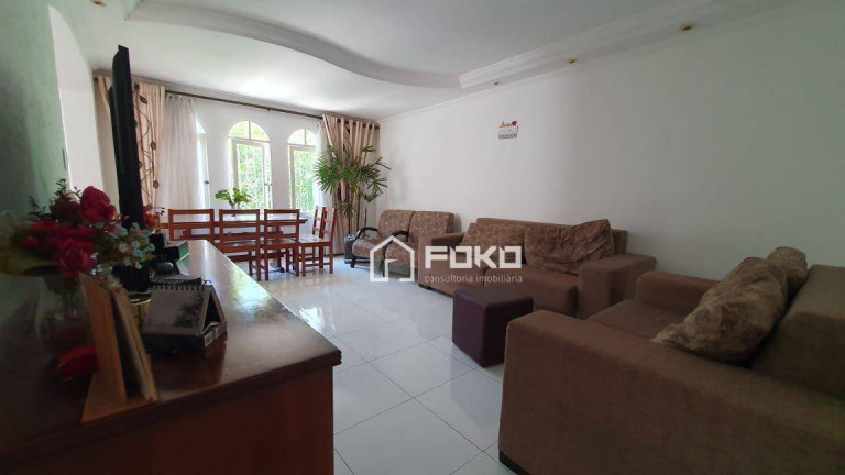 Imagem Sobrado com 4 Quartos à Venda ou Locação, 350 m² em Jardim Santa Cecília - Guarulhos Imagem Sobrado com 4 Quartos à Venda ou Locação, 350 m² em Jardim Santa Cecília - Guarulhos